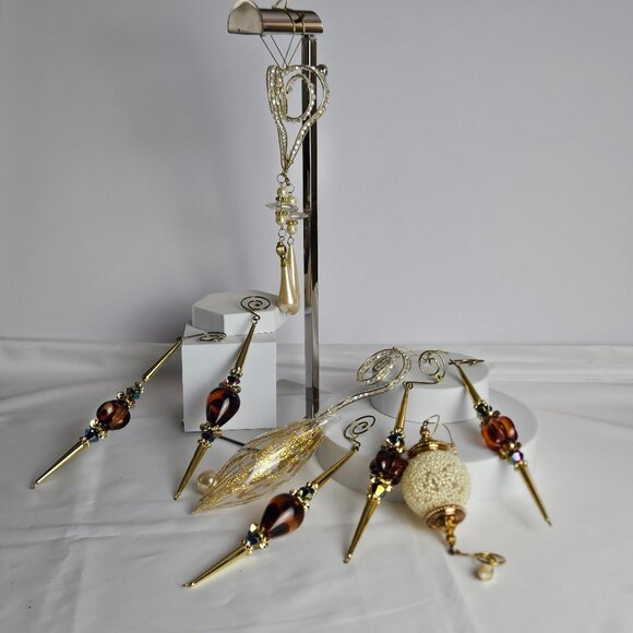 Mixed Christmas Ornaments – Lot of 10 Elegant Assorted Styles & Finishes - Picture 1 of 12